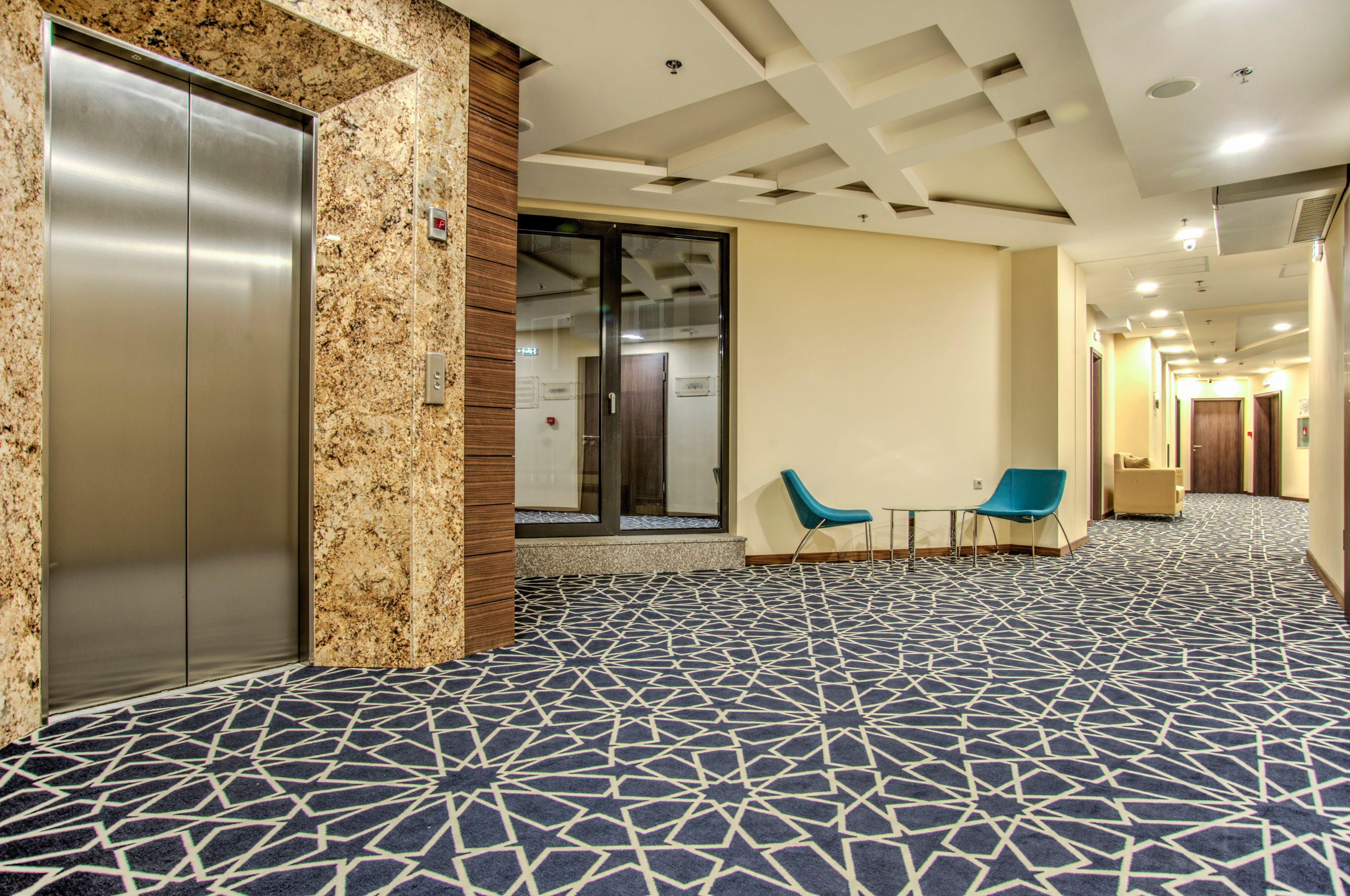 Holiday Inn Plovdiv By Ihg Bagian luar foto