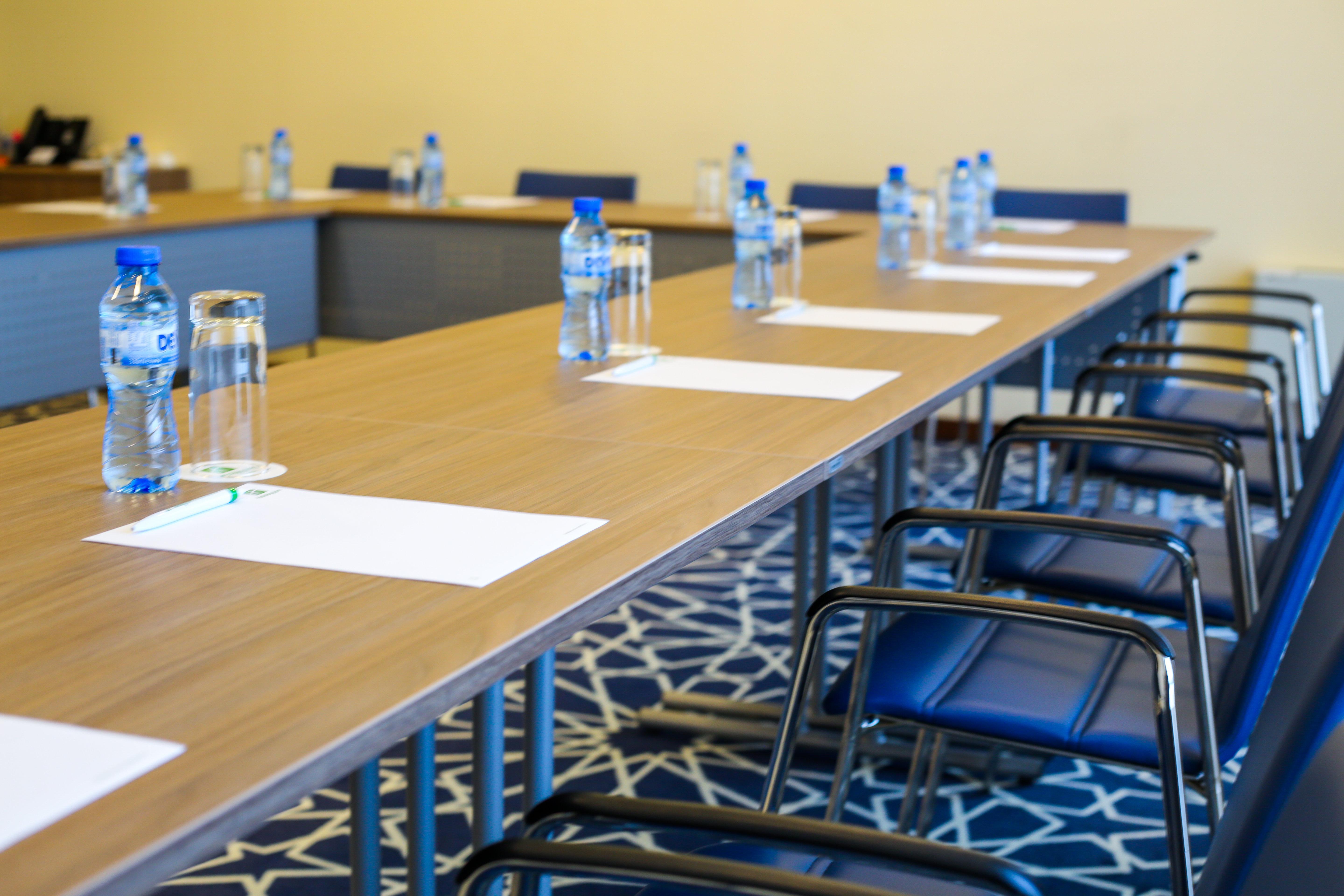 Holiday Inn Plovdiv By Ihg Bagian luar foto