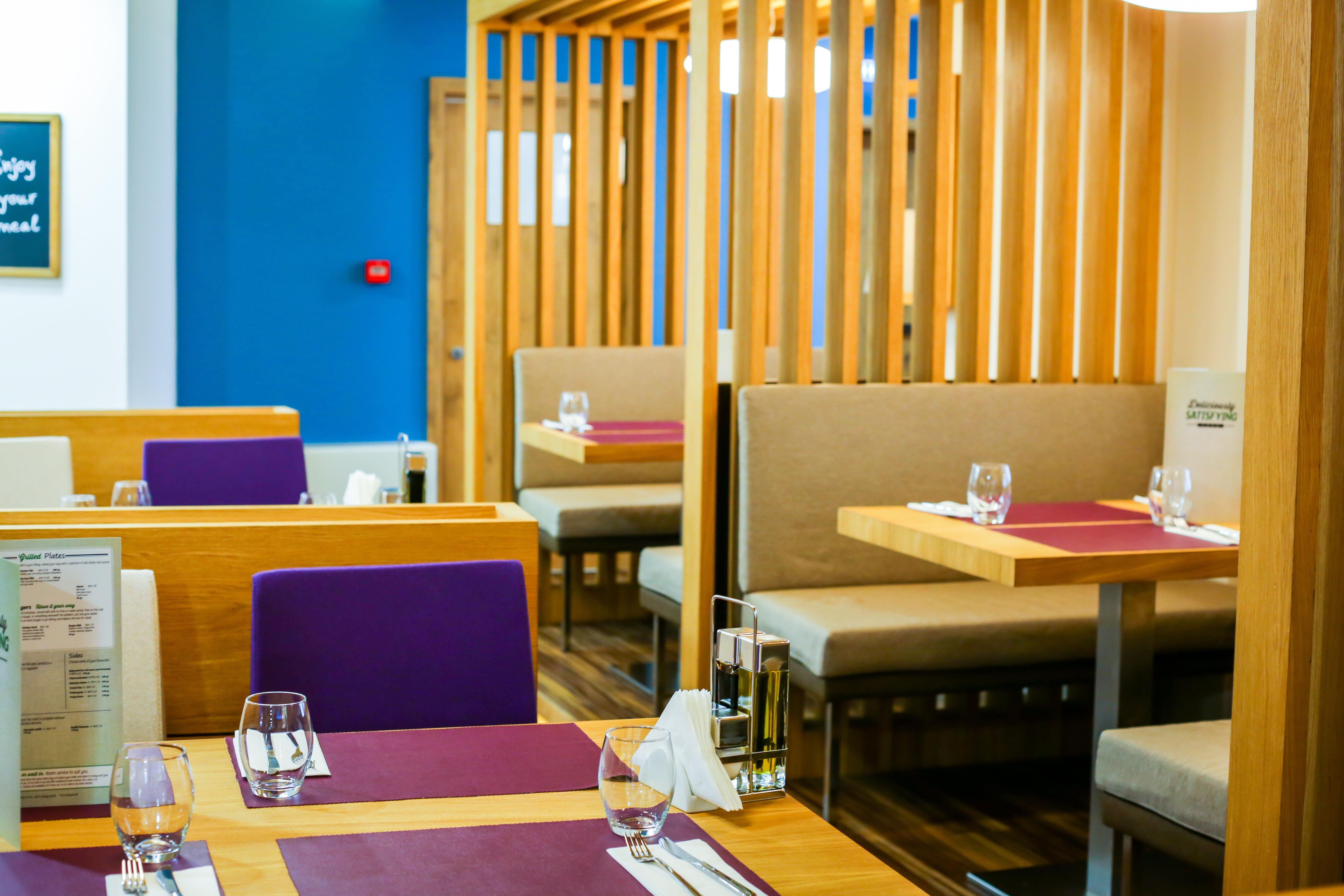 Holiday Inn Plovdiv By Ihg Bagian luar foto