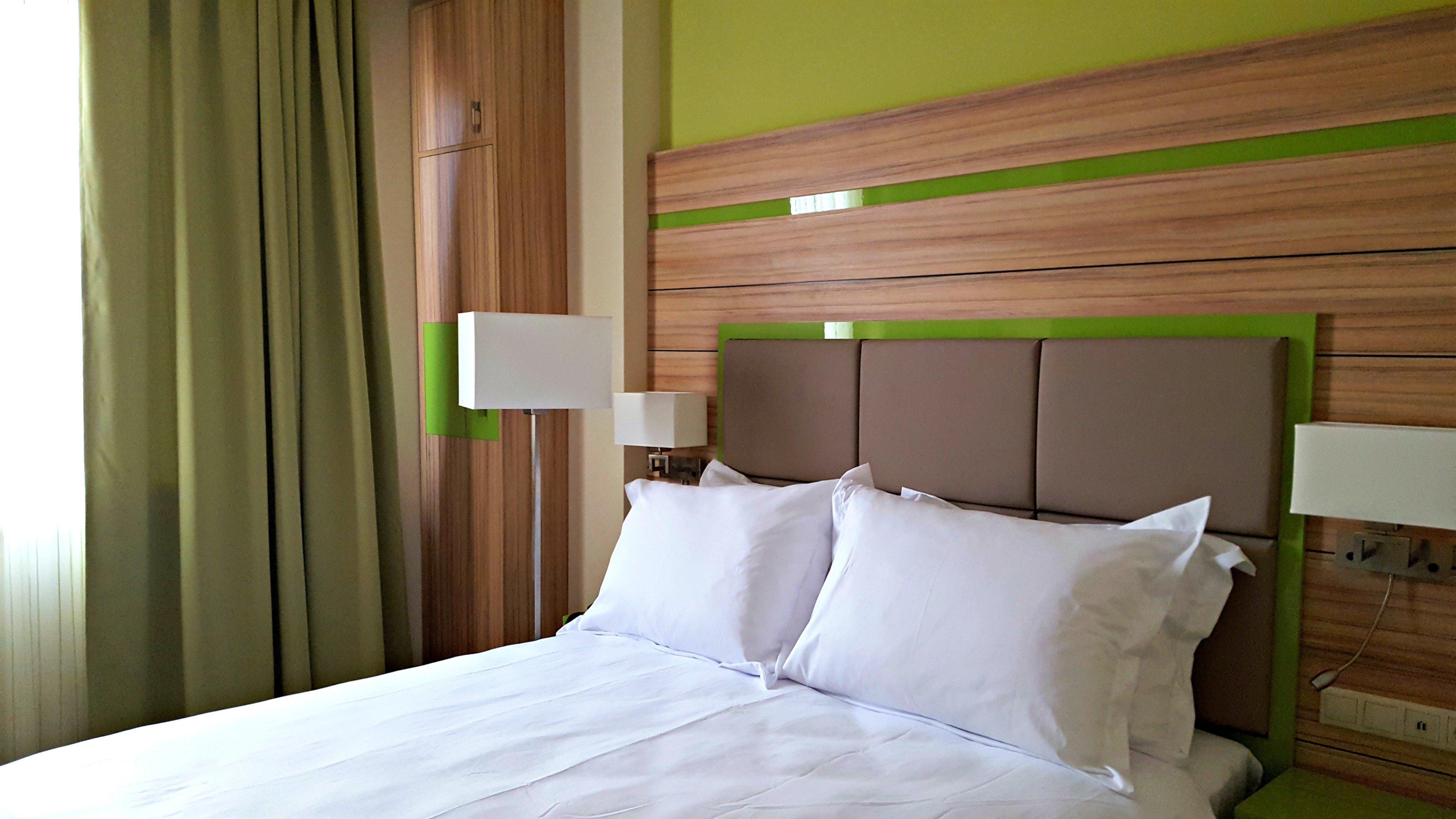 Holiday Inn Plovdiv By Ihg Bagian luar foto